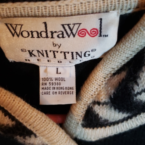 Knitted  jacket - Picture 3 of 3